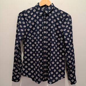 J. Crew Navy Floral Button-up Classic Preppy Cottage Grannycore Shirt Womens 2